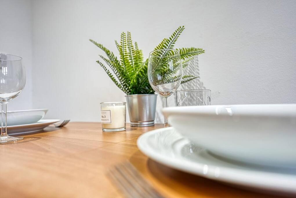 Delightful Two-Bedroom Cottage In The Heart Of Bakewell Ngoại thất bức ảnh